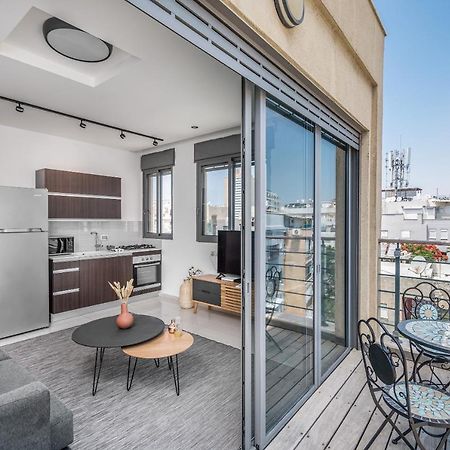 Superb 1,5 Bdr W Balcony Close To The Beach تل أبيب المظهر الخارجي الصورة