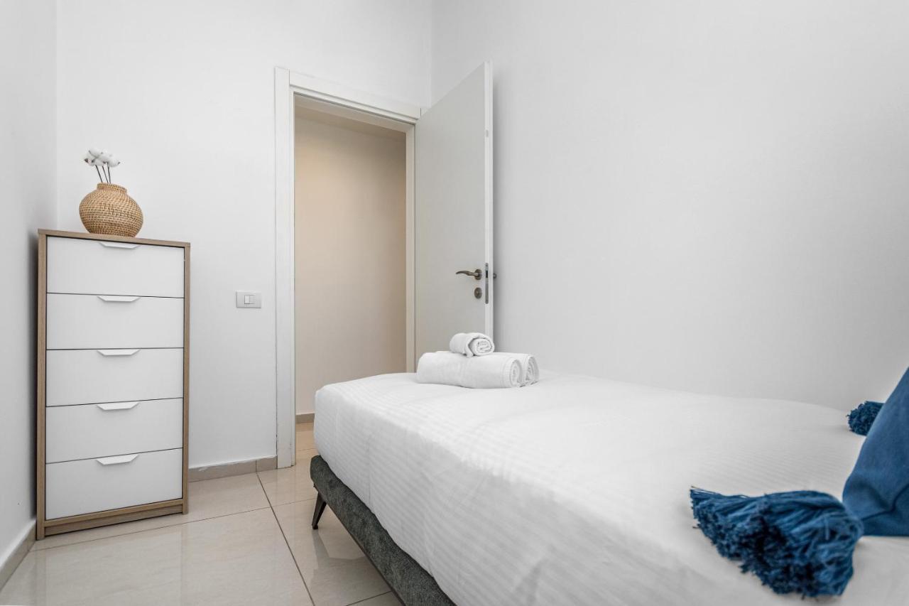 Superb 1,5 Bdr W Balcony Close To The Beach تل أبيب المظهر الخارجي الصورة