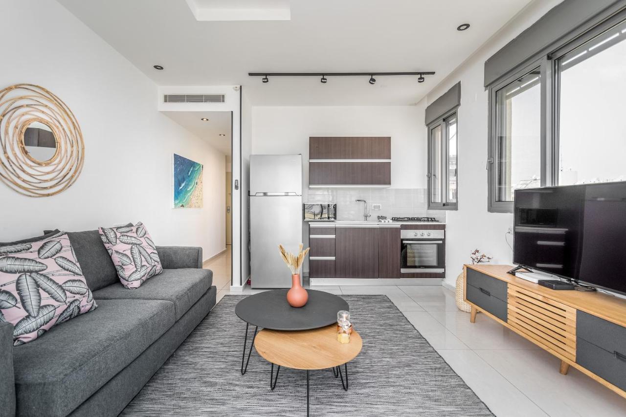 Superb 1,5 Bdr W Balcony Close To The Beach تل أبيب المظهر الخارجي الصورة
